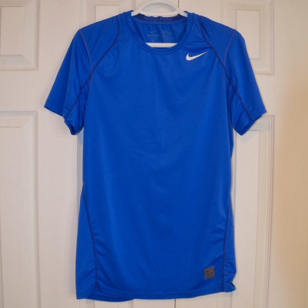 Nike Fitted T Shirt